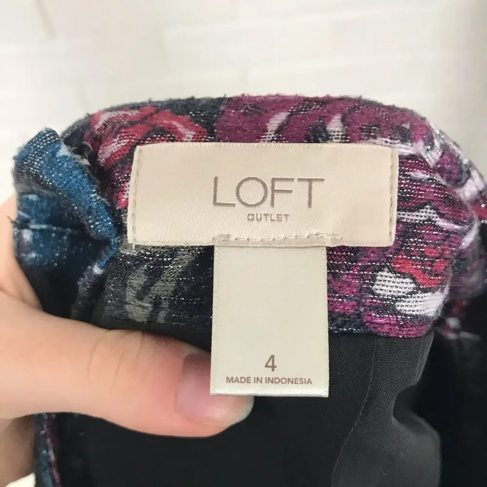 LOFT Outlet Pleated Textured Floral High Waisted Skirt Size 4